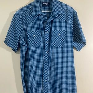 Wrangler men’s button up Xlg blue plaid